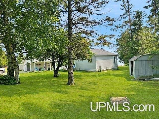 House in Menominee, Michigan, United States 4 - 18861171