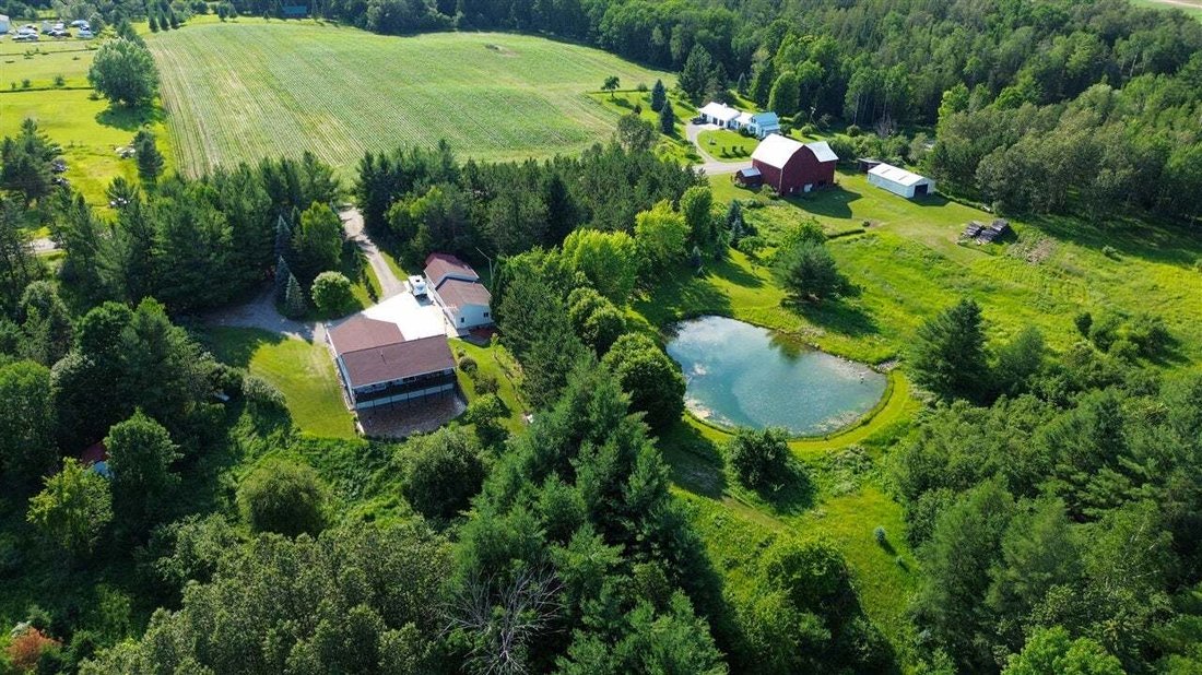 House in Rose City, Michigan, United States 1 - 18861324