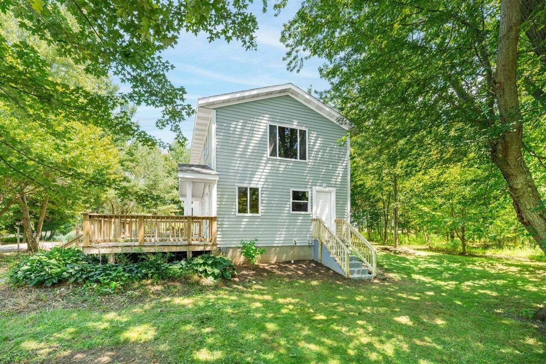 House in Fennville, Michigan, United States 4 - 18861312