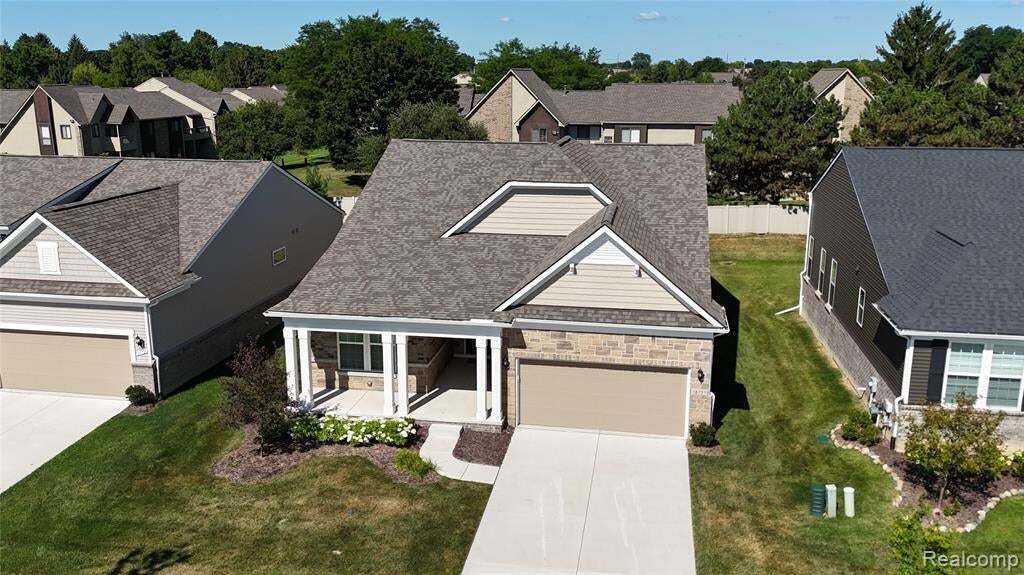 Condo in Farmington Hills, Michigan, United States 2 - 18861851
