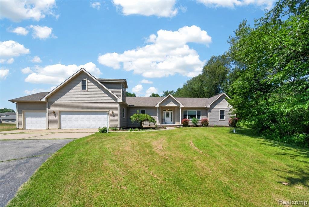 House in Webberville, Michigan, United States 1 - 18861568