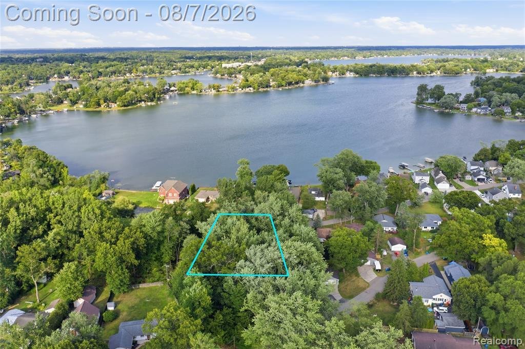 House in Commerce Charter Township, Michigan, United States 2 - 18861760