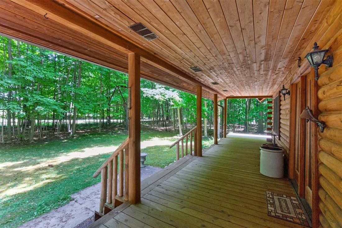 House in Horton, Michigan, United States 5 - 18861483