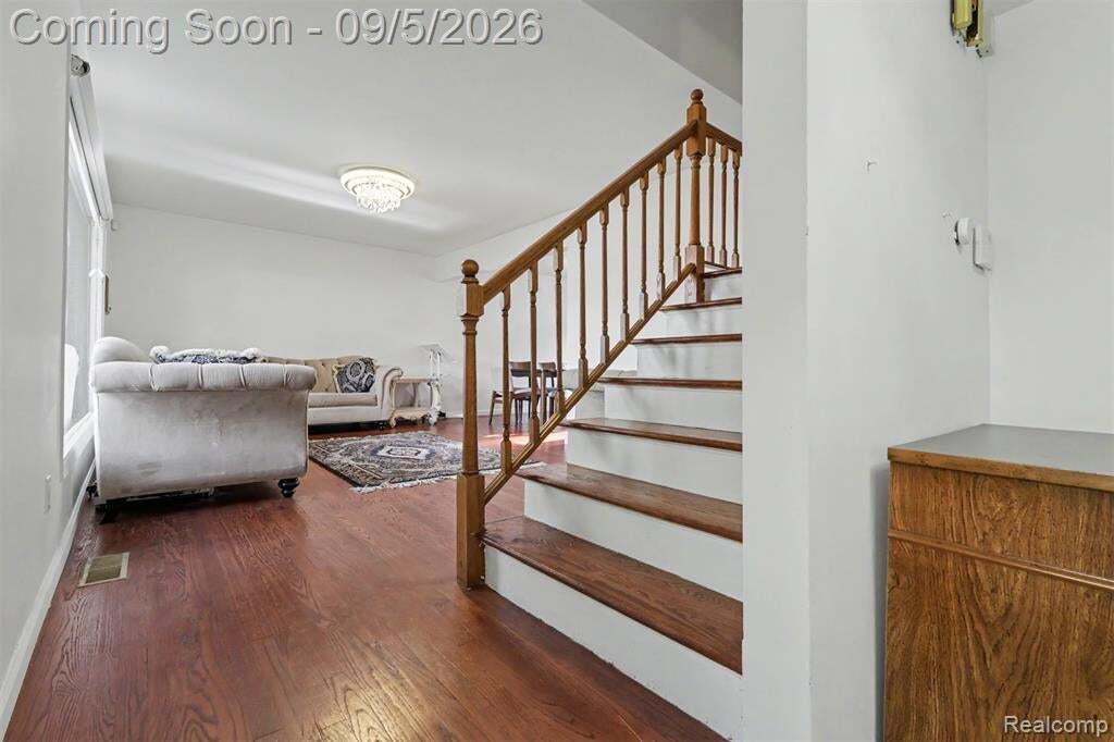 Maison à Dearborn Heights, Michigan, États-Unis 4 - 18861555