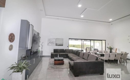 Haus in Santa Cecilia, Heredia, Costa Rica 1