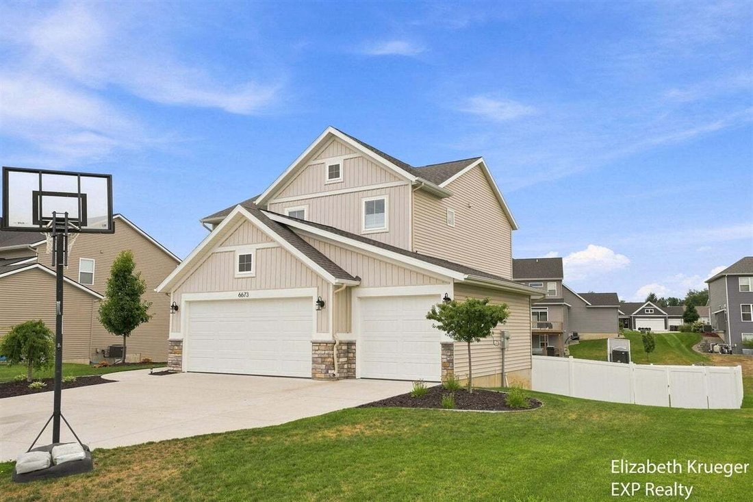 House in Hudsonville, Michigan, United States 2 - 18861387