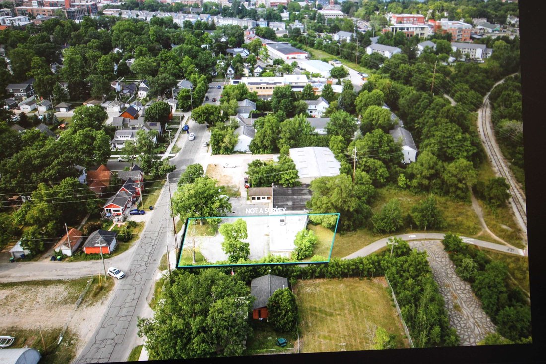 Otros en Municipio de Garfield, Míchigan, Estados Unidos 3 - 18861879