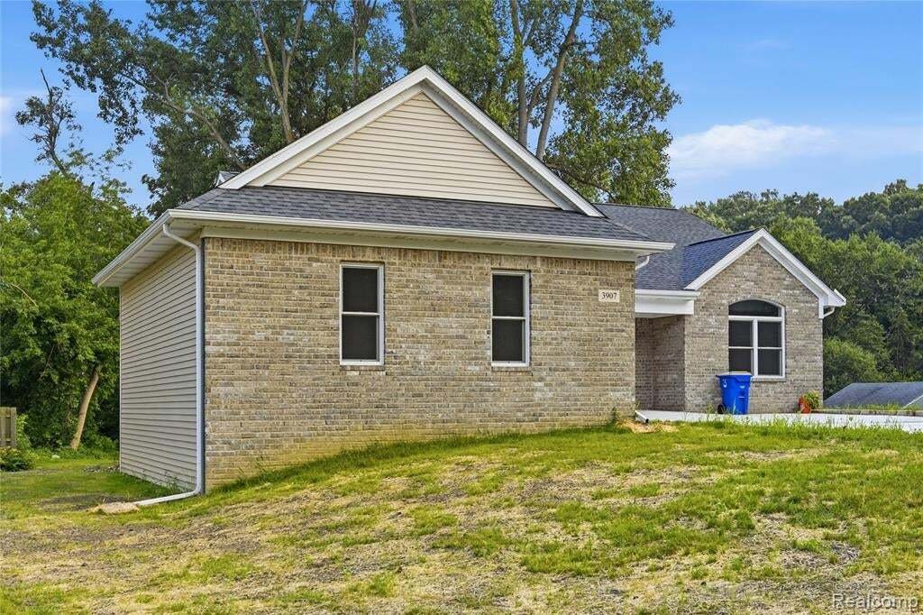 House in Pontiac, Michigan, United States 2 - 18861667