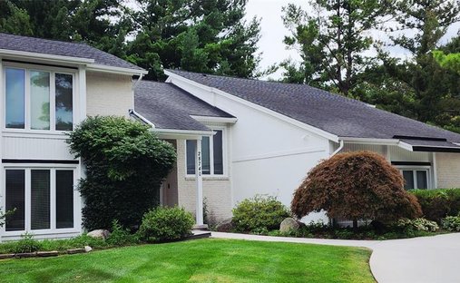 House in Farmington Hills, Michigan, United States 1