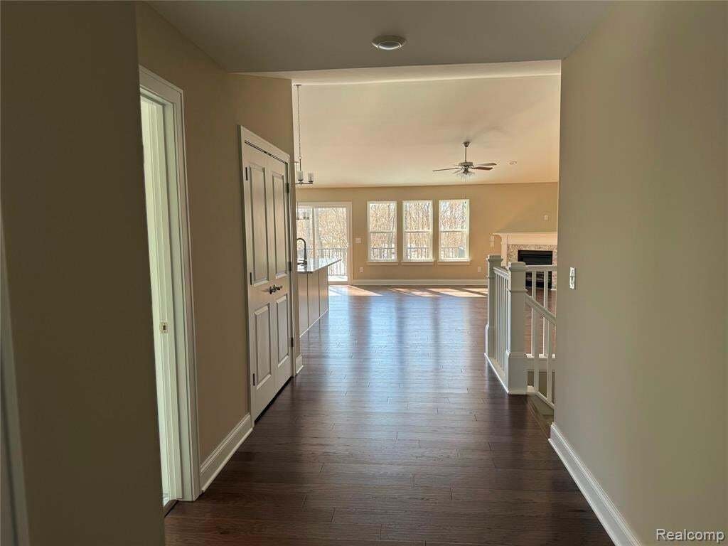 Condominio en Howell, Míchigan, Estados Unidos 2 - 18861826