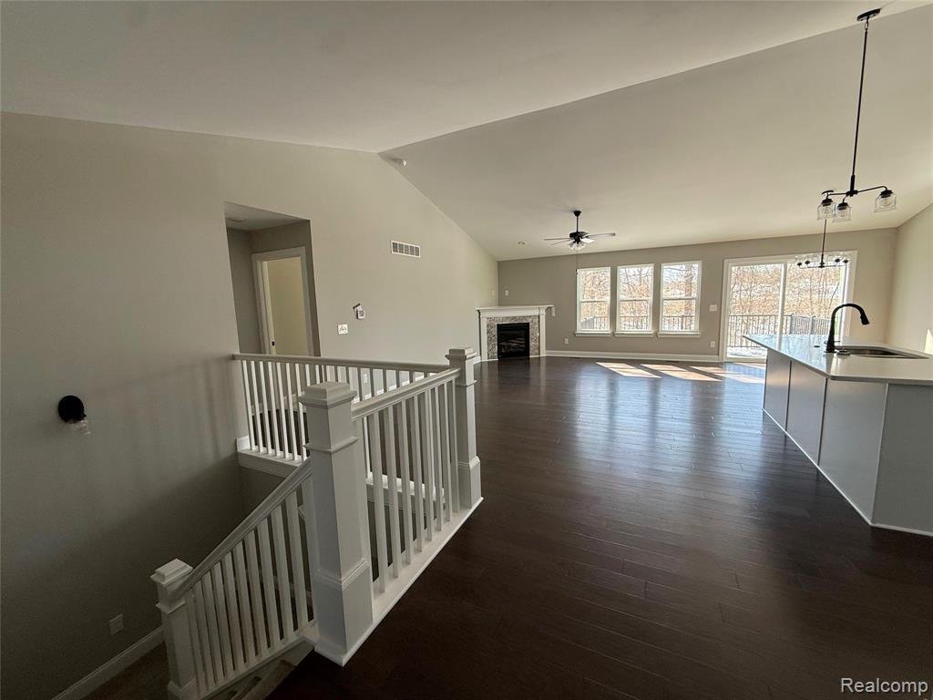 Condominio en Howell, Míchigan, Estados Unidos 4 - 18861808
