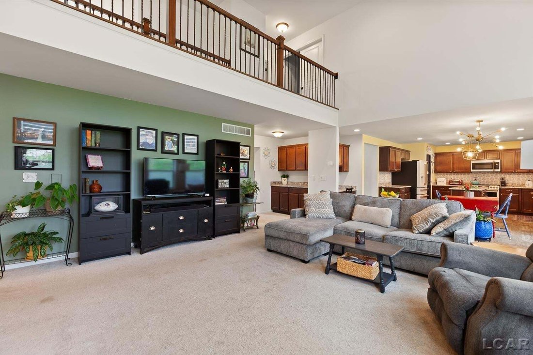 House in Adrian, Michigan, United States 4 - 18861688