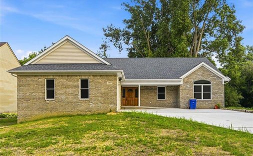 House in Pontiac, Michigan, United States 1