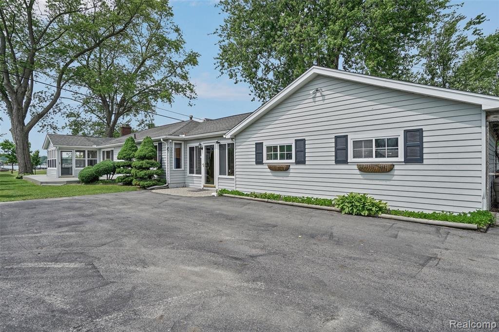 House in Clay Township, Michigan, United States 1 - 18861717