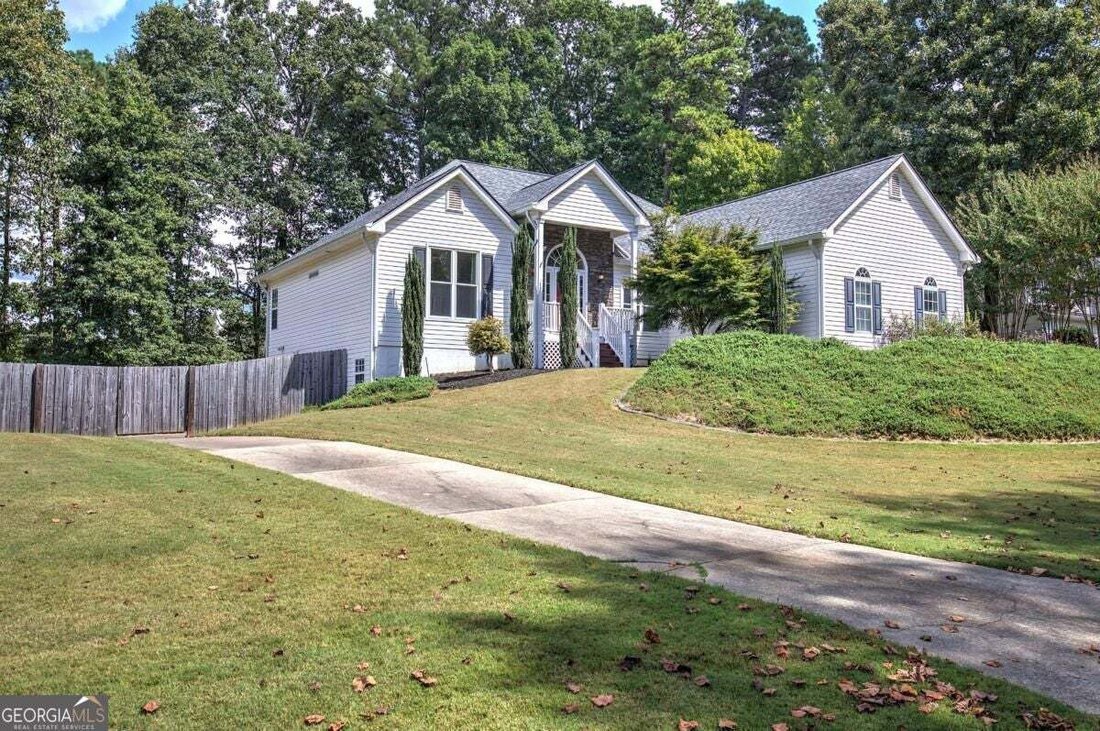 House in Canton, Georgia, United States 2 - 18861635