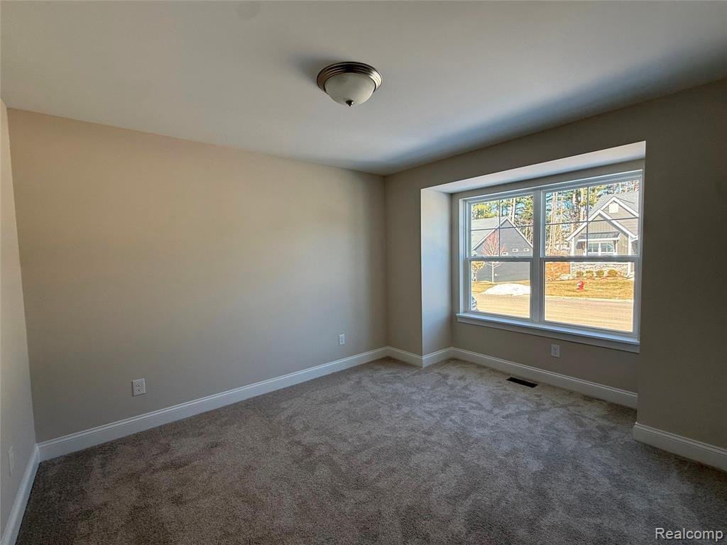 Condominio en Howell, Míchigan, Estados Unidos 3 - 18861775