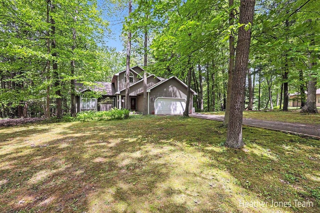 House in Greenville, Michigan, United States 5 - 18861419