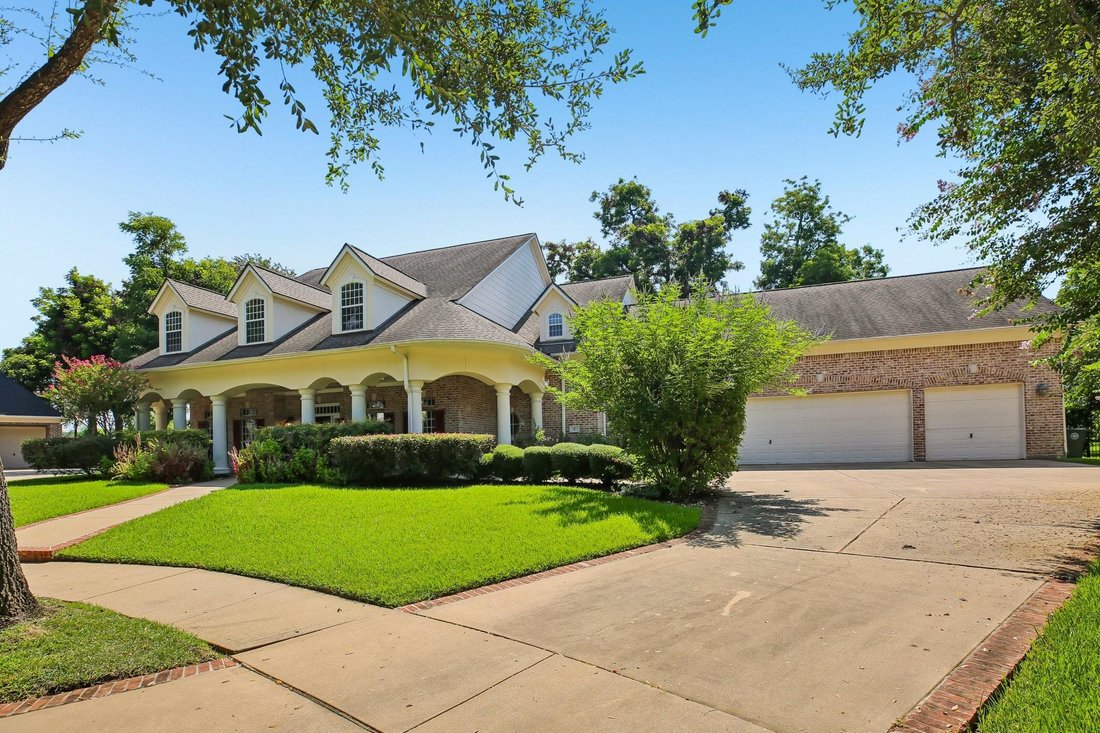 House in Sugar Land, Texas, United States 3 - 18861962