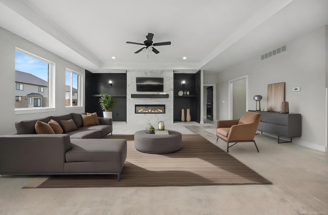 House in Pontiac, Michigan, United States 2 - 18861426