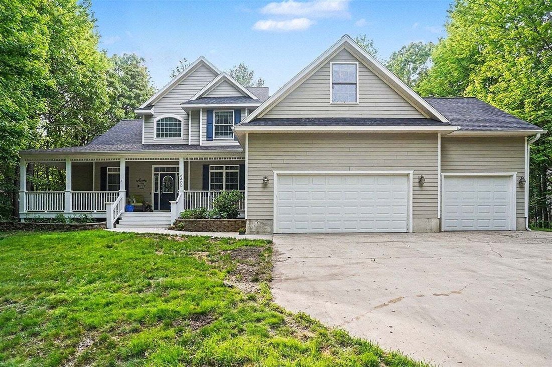 House in Norton Shores, Michigan, United States 1 - 18861747