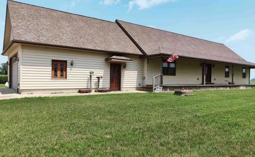 House in Blissfield, Michigan, United States 1