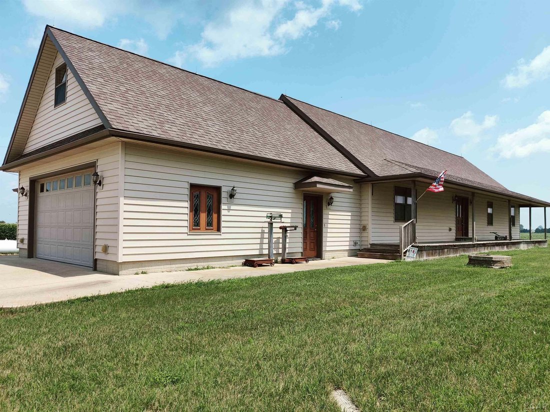 House in Blissfield, Michigan, United States 4 - 18861532