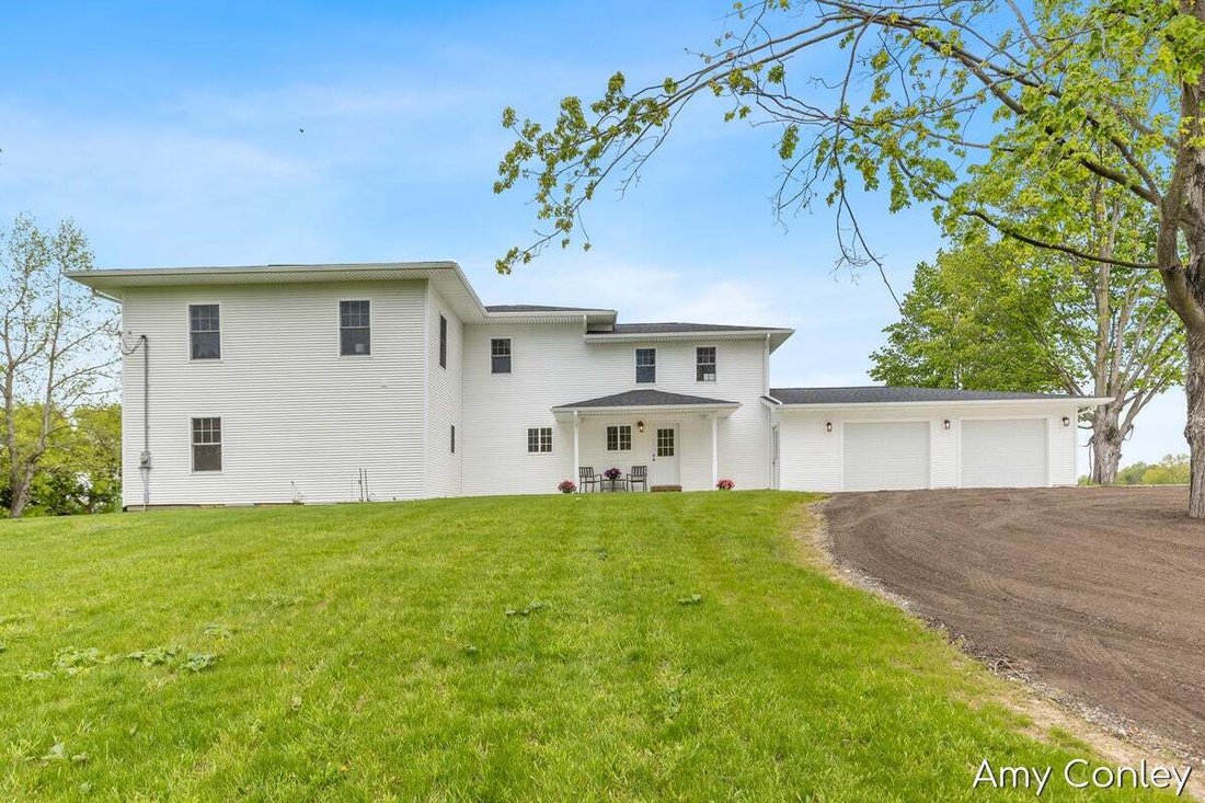 House in Martin, Michigan, United States 2 - 18861417