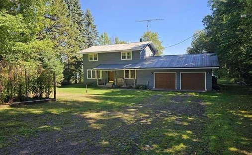 House in Marenisco, Michigan, United States 1
