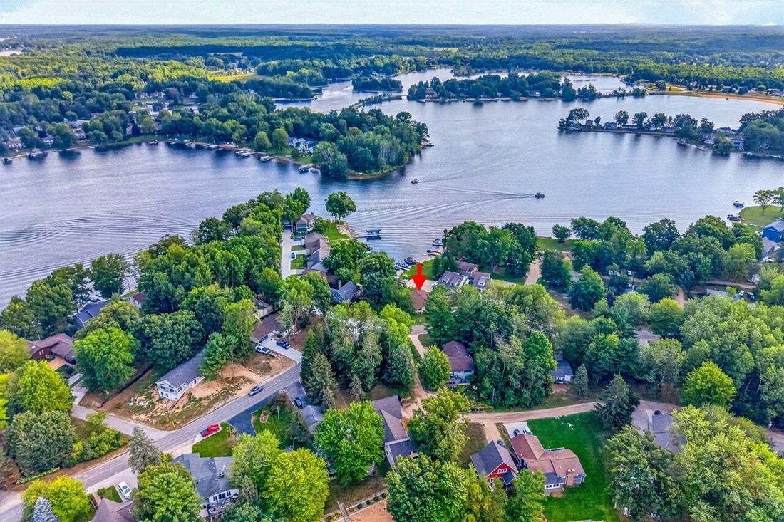 Haus in Stanwood, Michigan, Vereinigte Staaten 2 - 18861423