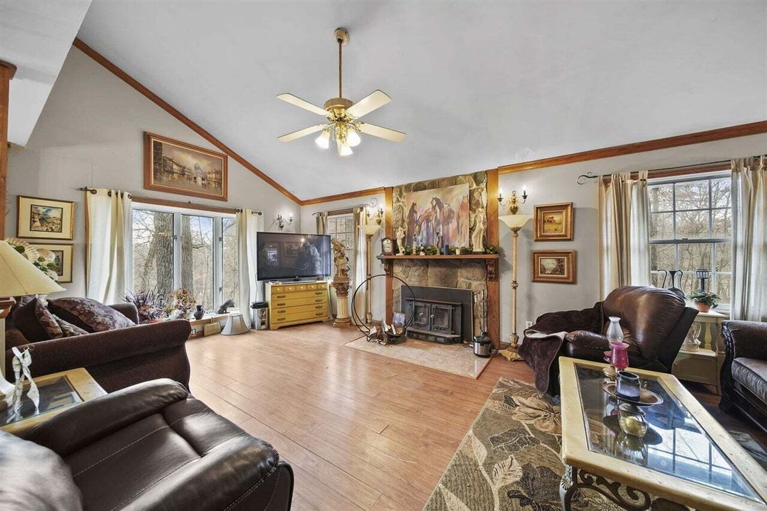 House in Concord, Michigan, United States 4 - 18861593