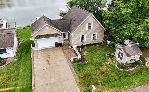 House in Camden, Michigan, United States 1