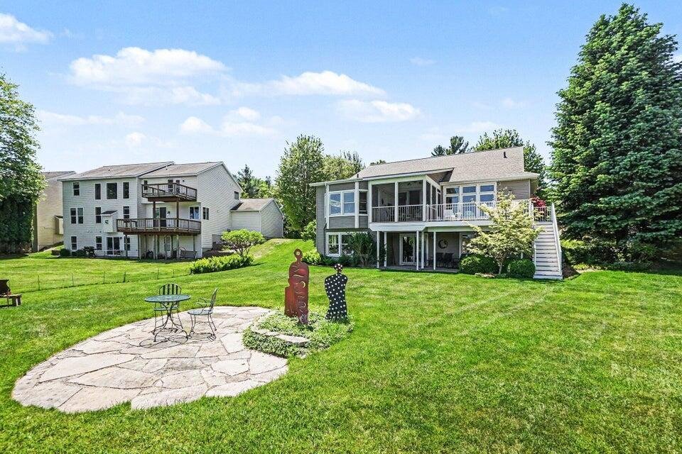 Condo in Norton Shores, Michigan, United States 2 - 18861584