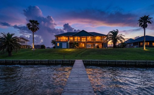 House in Palacios, Texas, United States 1