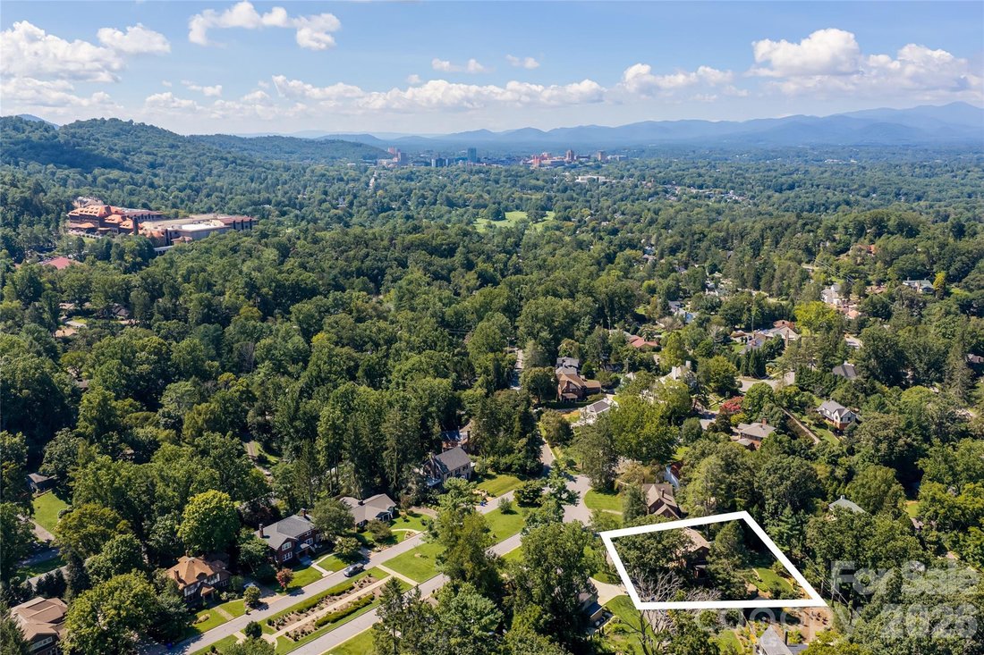 Casa a Asheville, Carolina del Nord, Stati Uniti 3 - 18861600