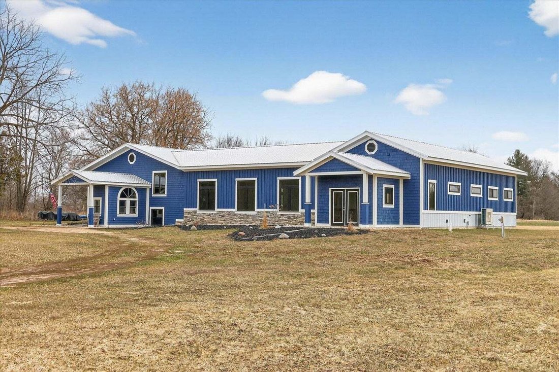 Casa a Howard City, Michigan, Stati Uniti 4 - 18861439