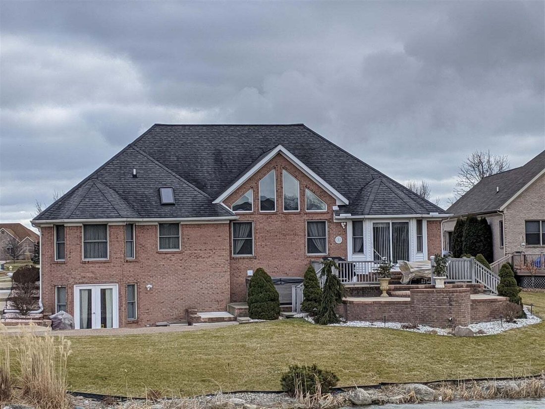 House in Newport, Michigan, United States 2 - 18861462