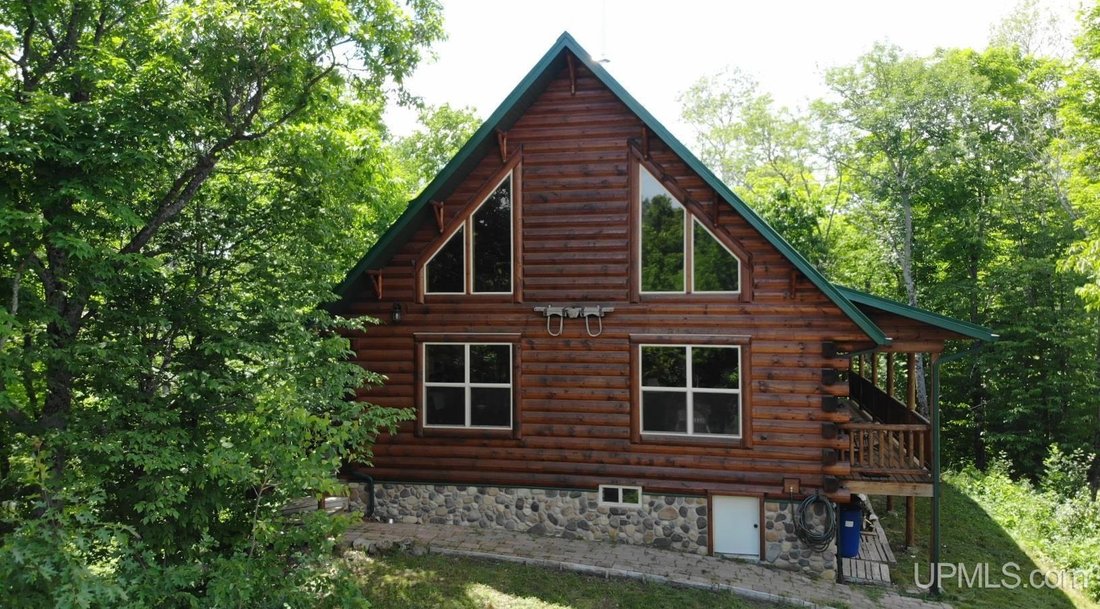 House in Ontonagon, Michigan, United States 2 - 18861906