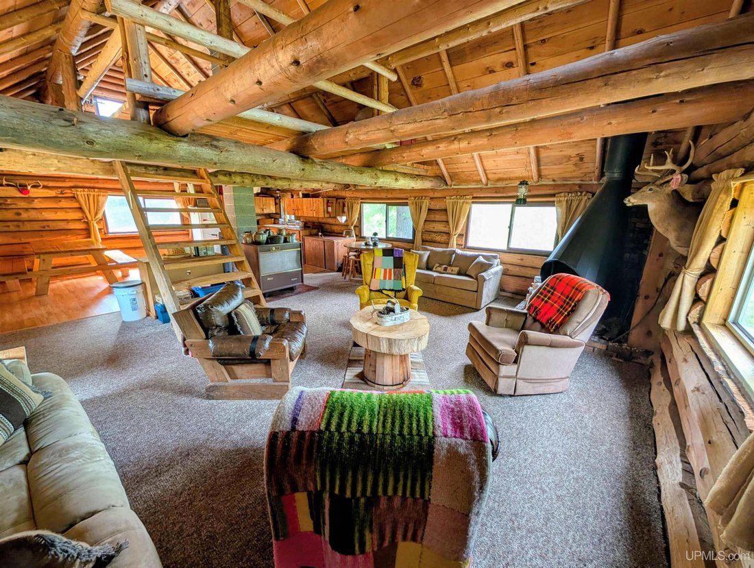 Casa a Iron River, Michigan, Stati Uniti 5 - 18861674