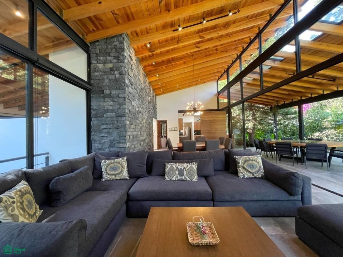 Townhouse in Valle de Bravo, State of Mexico, Mexico 1 - 17728947