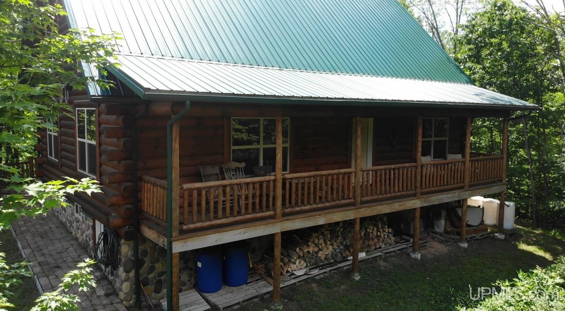 House in Ontonagon, Michigan, United States 4 - 18861906