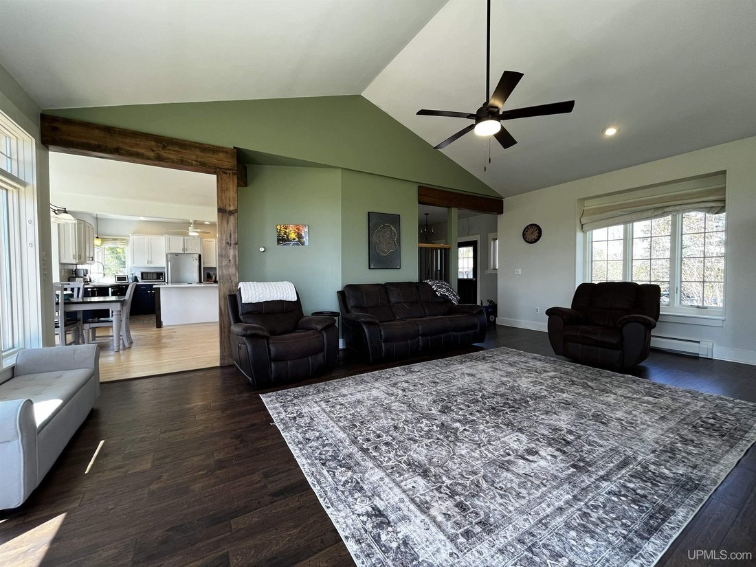 House in Chassell, Michigan, United States 3 - 18861859