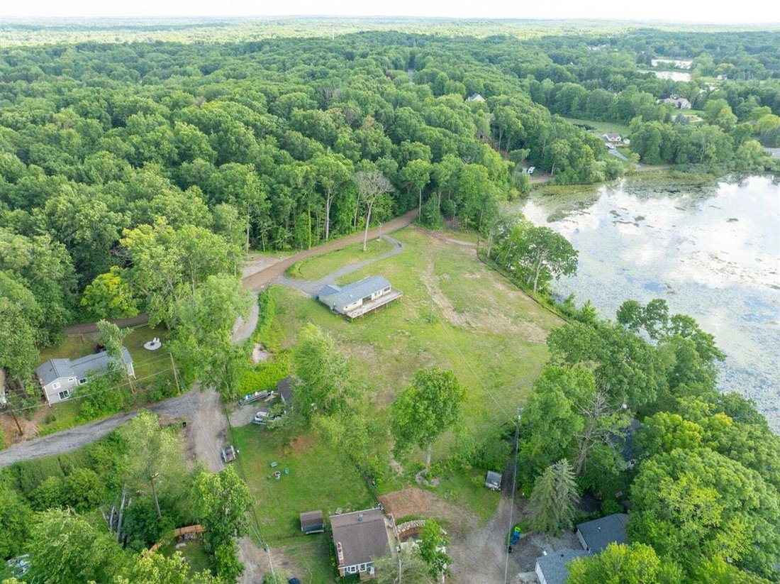 House in White Lake charter Township, Michigan, United States 3 - 18861822