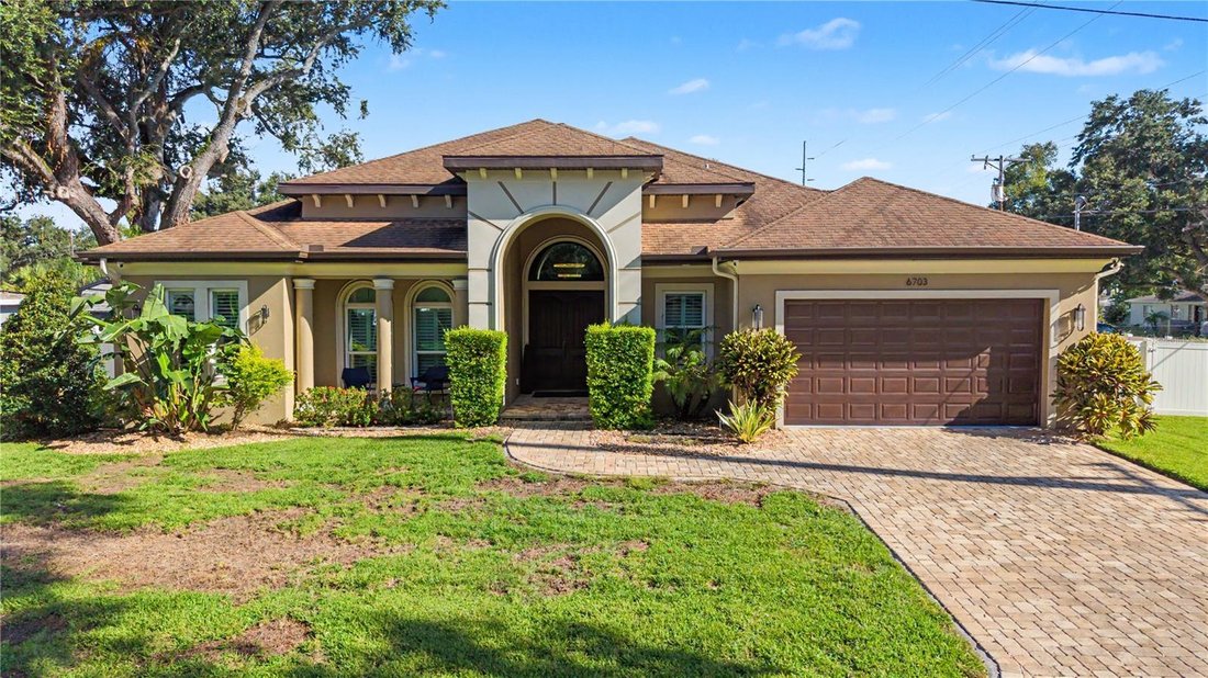 Maison à Tampa, Floride, États-Unis 1 - 18862062