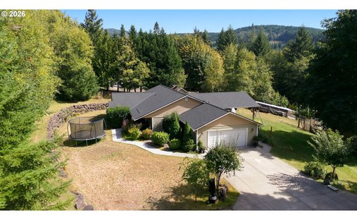 House in Kalama, Washington, United States 1