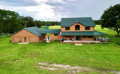 House in Dade City, Florida, United States 1