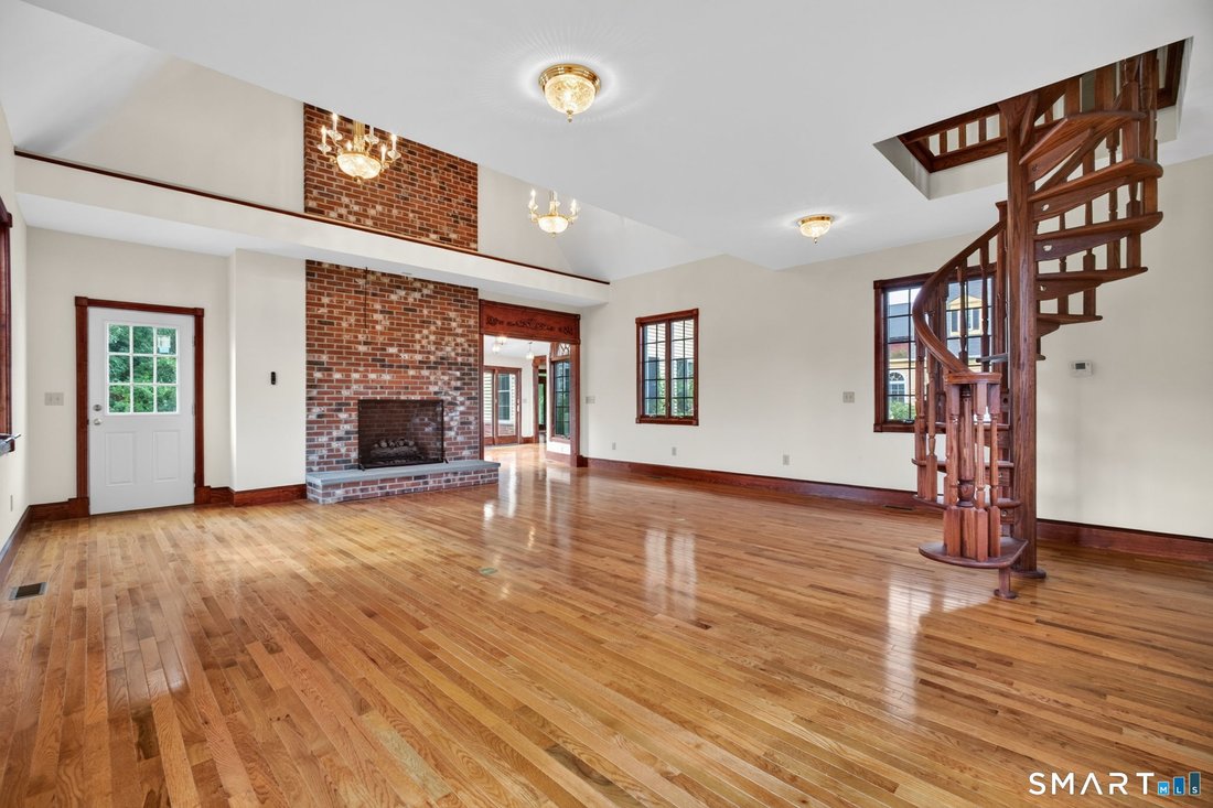 House in Woodstock, Connecticut, United States 3 - 18862120