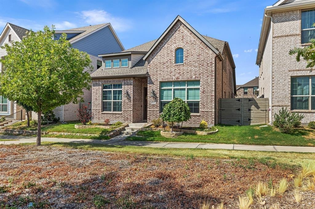 House in Sachse, Texas, United States 1 - 18861993