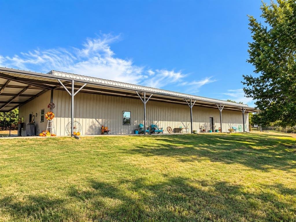 House in Weatherford, Texas, United States 3 - 18093004