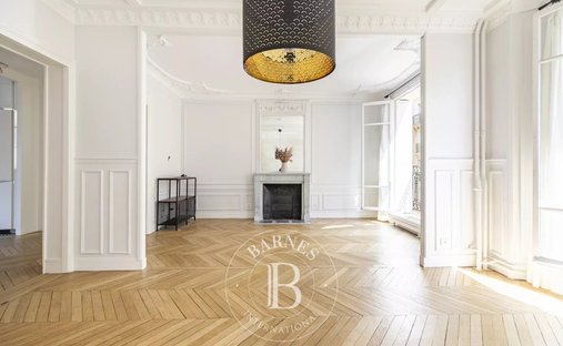 Apartment in Dupleix-Motte Picquet, Paris 15e Arrondissement, Paris 1