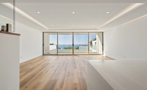 Villa in Ribamar, Lisbon, Portugal 1